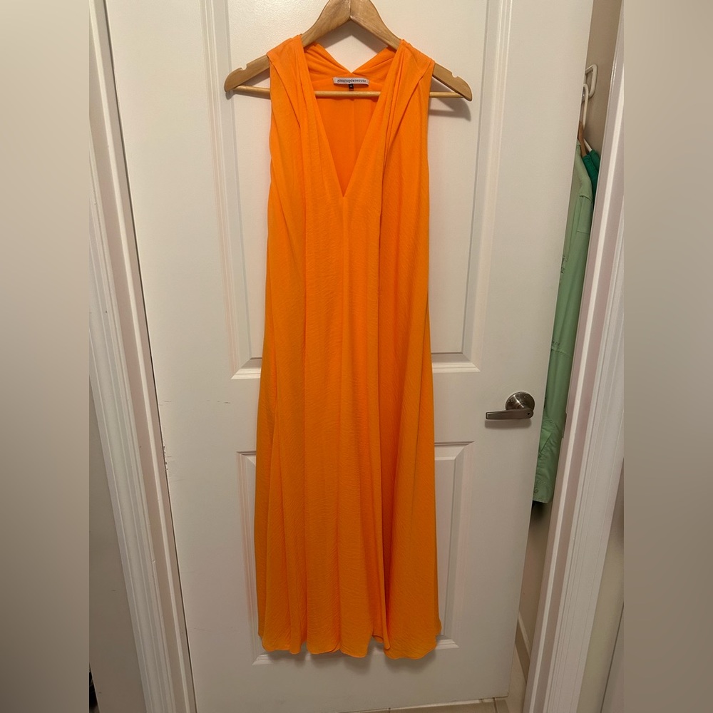 Adolfo Dominguez $659 size 40 orange sleeveless midi dress. Excellent condition